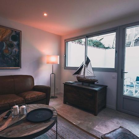 Appartement Avec Cour Privee Centre Ville Classe 4 Etoiles Remparts 1 La Rochelle  Zewnętrze zdjęcie